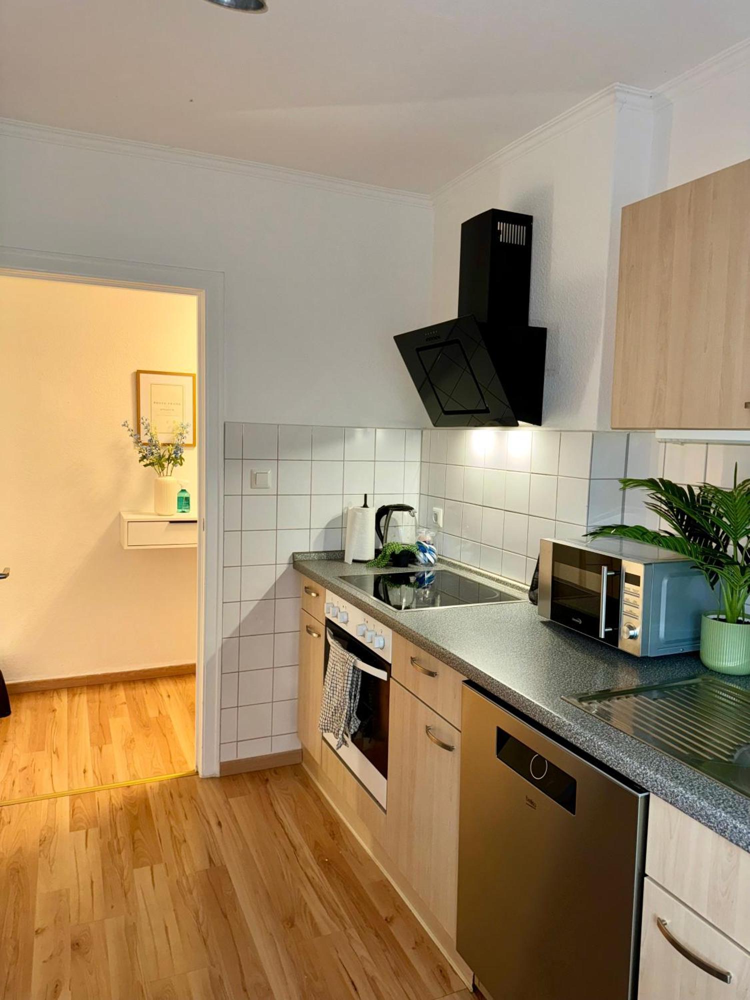 Stadtnahe 2-zimmer-wohnung In Apartment *